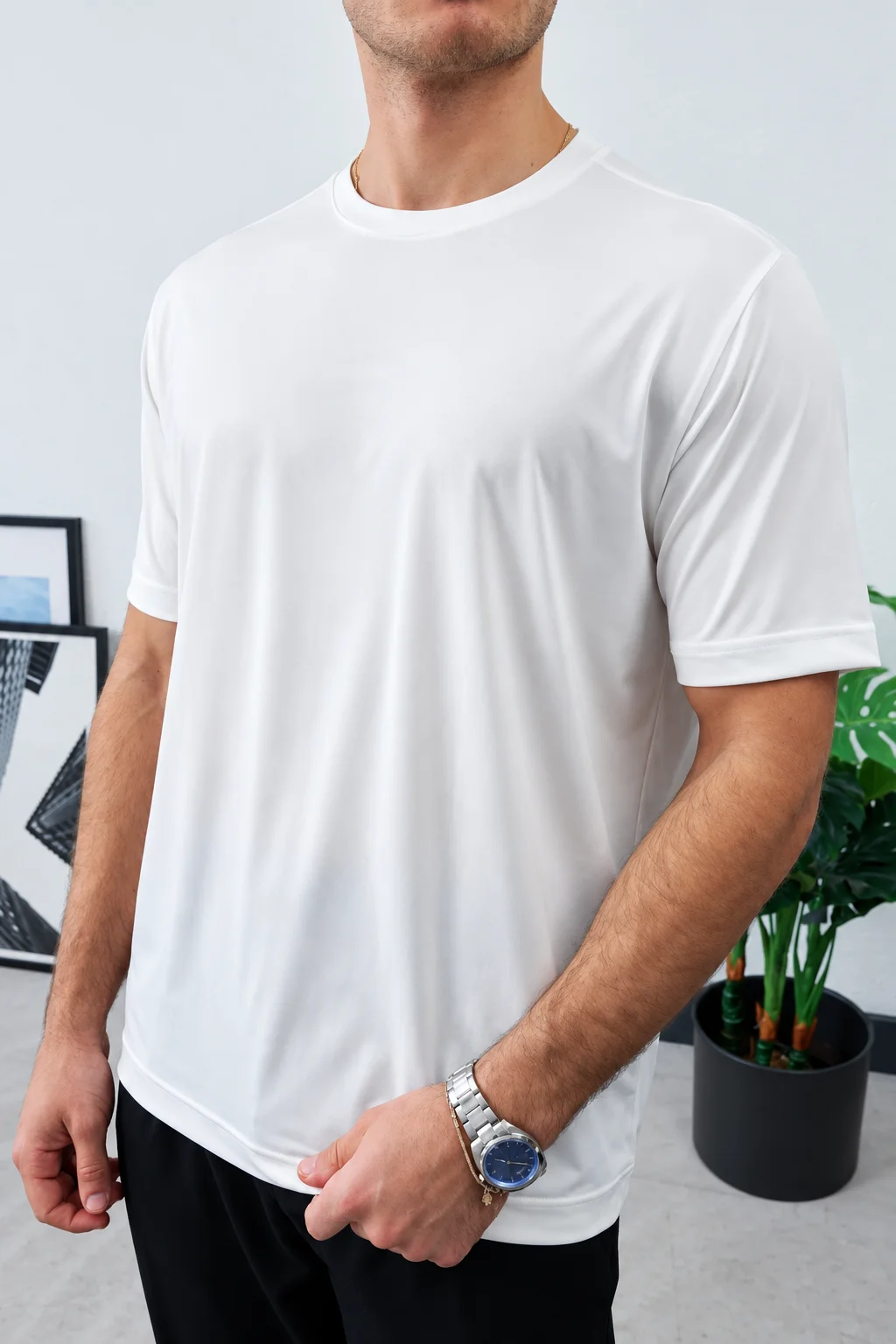 T-SHIRT